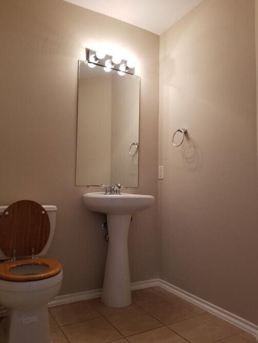 Foto del edificio - 14343 Hillard Green Ln