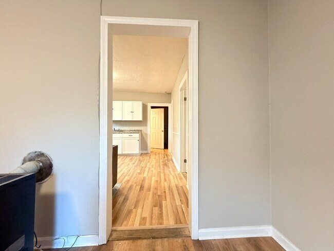 Foto del edificio - 16 1/2 Winslow St