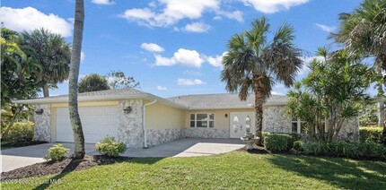 Building Photo - 335 Arrowhead Ln