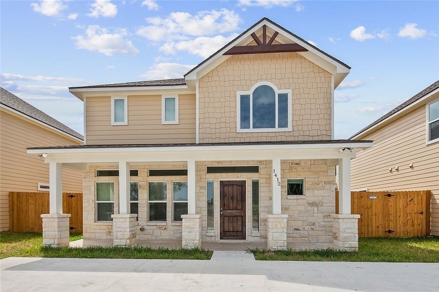 Foto principal - 1412 Holleman Dr
