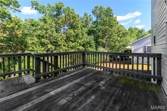 Building Photo - 8 Nathan St