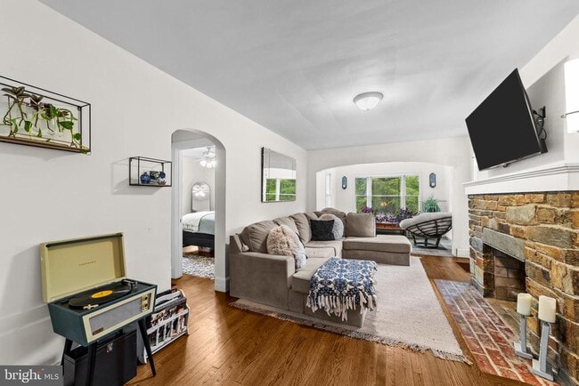 Building Photo - 43 Wilburtha Rd