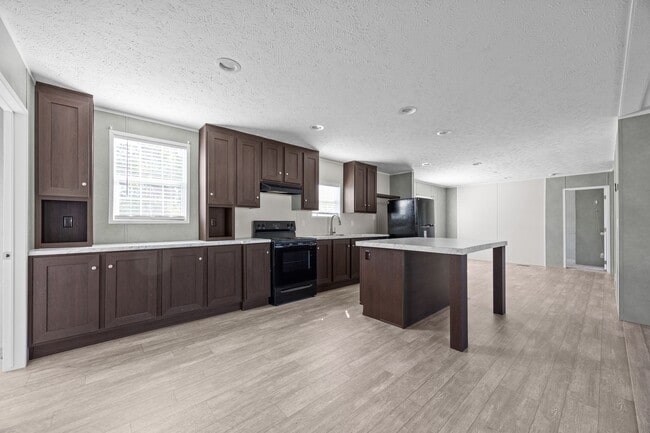 Foto del edificio - 944 Merrimon Rd