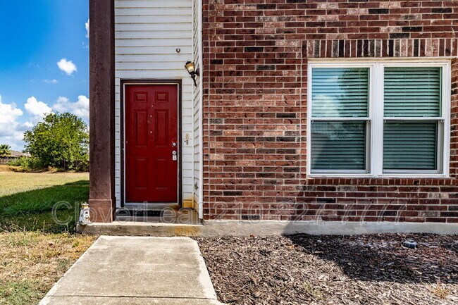 Foto del edificio - 1045 Stone Trail