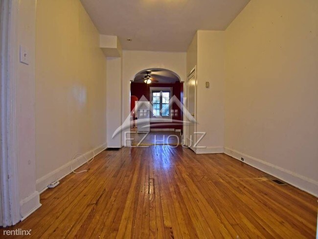 Building Photo - 4 br, 2 bath Apartment - 2726 The Alameda