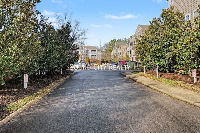 Foto del edificio - 7230 Althorp Way