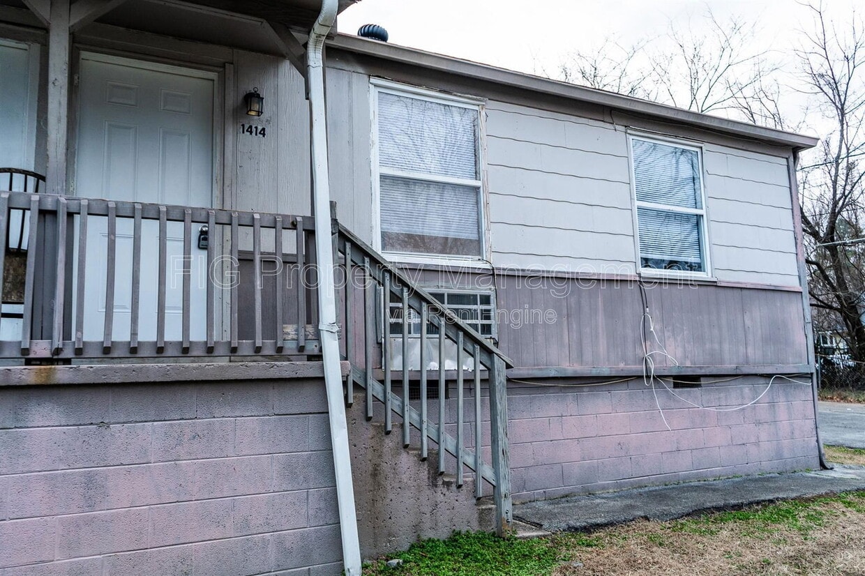 Photo - 1414 Chicago Ave