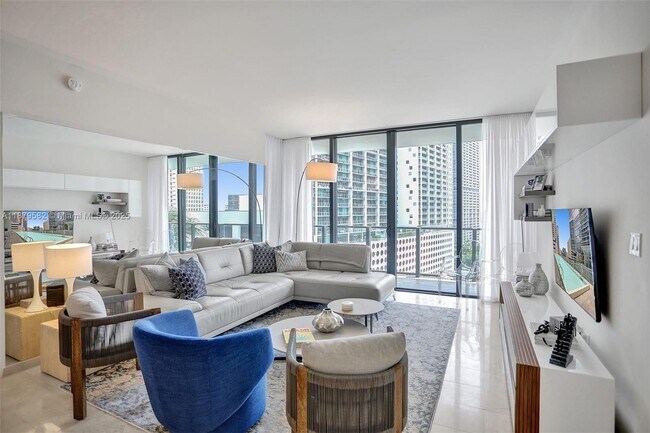 Foto del edificio - 68 SE 6th St