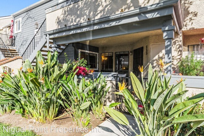 Building Photo - 24261 Avenida De Las Flores