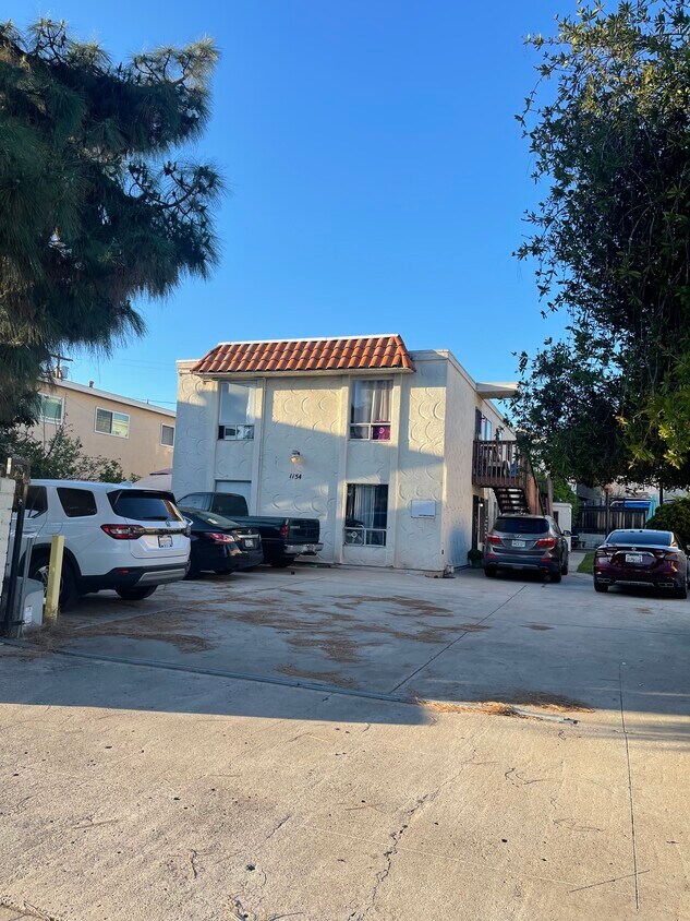 Primary Photo - 1154 E Lexington Ave