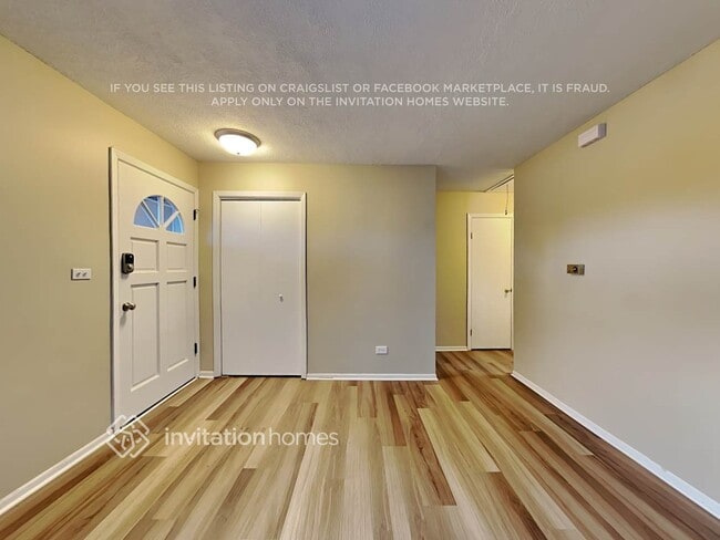 Building Photo - 3202 Pheasant Dr