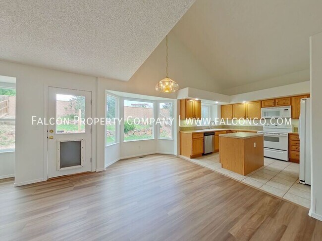 Foto del edificio - 7150 Grand Prairie Dr