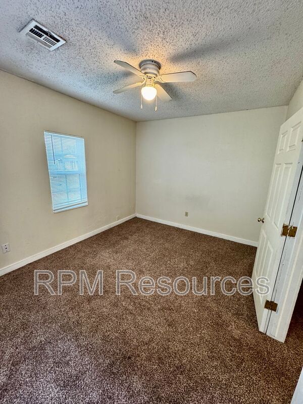 Foto del edificio - 118 Birch Ave