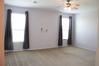 Building Photo - 2711 Cally Ct