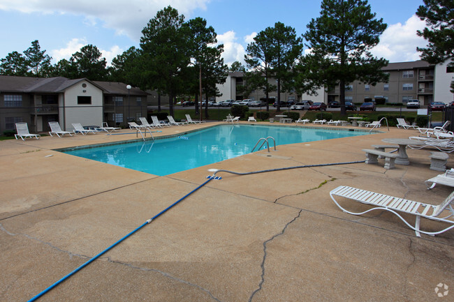 Foto del edificio - Cypress Creek Apartments