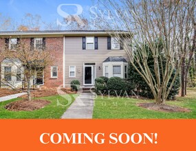 Building Photo - 40 Milpond Ln