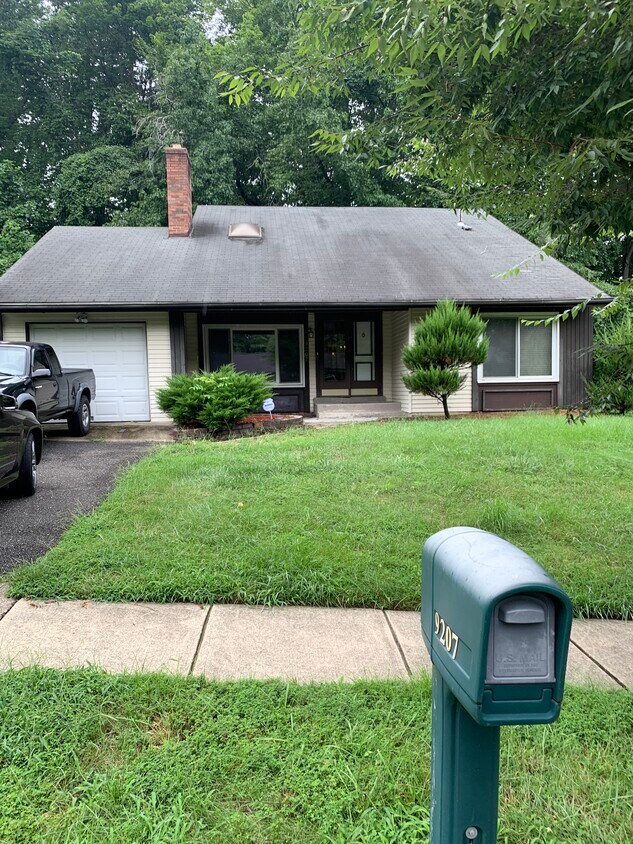 9207 Crockett Pl, Upper Marlboro, MD 20772 House Rental in Upper