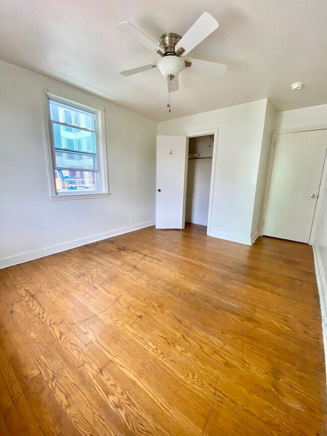 Maestro - 312 S 49th St