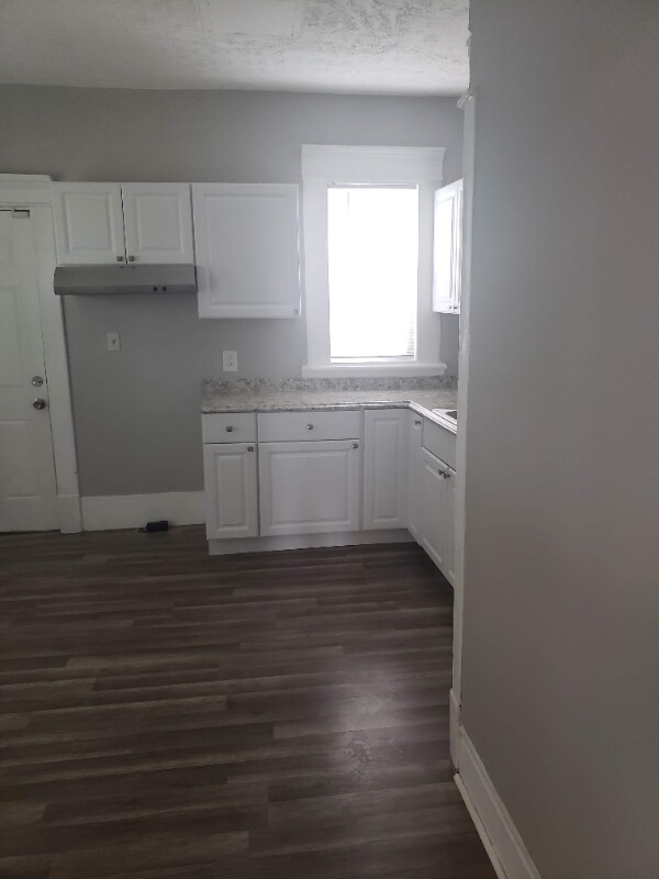 Foto del edificio - 1455 E Mound St