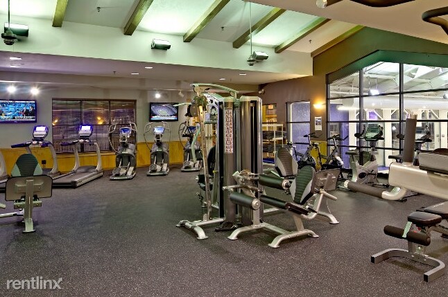 Foto del edificio - 1608 Melrose Valley Ct