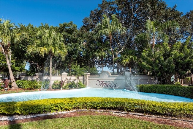 Building Photo - 9831 Nob Hill Ct