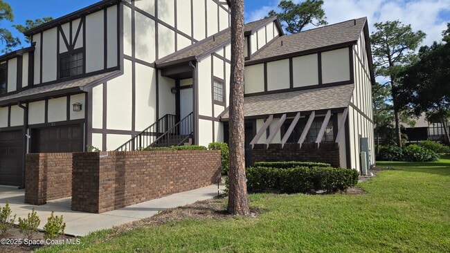 Building Photo - 816 Greenwood Manor Cir