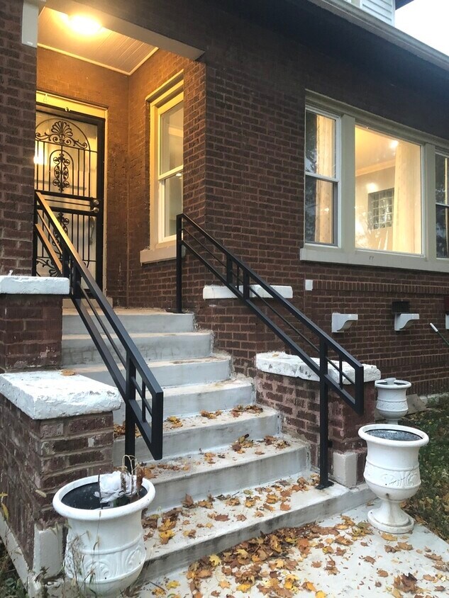 Foto principal - 4858 W Concord Pl