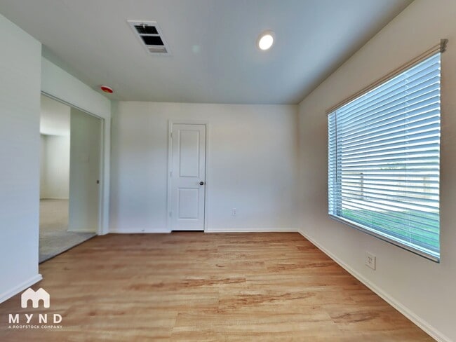 Building Photo - 513 Brook Terrance Ln