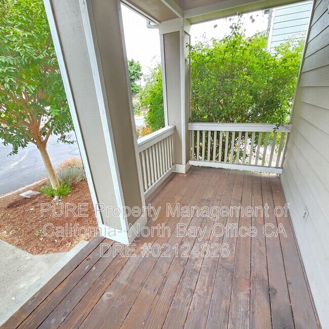 Foto del edificio - 1052 Addison Cir