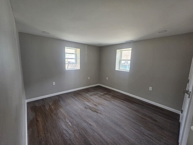 Building Photo - 7201 KY-5