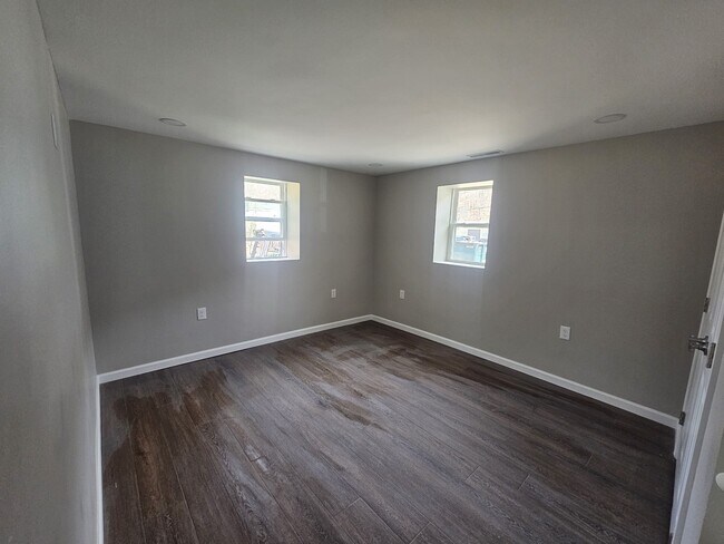 Foto del edificio - 7201 KY-5