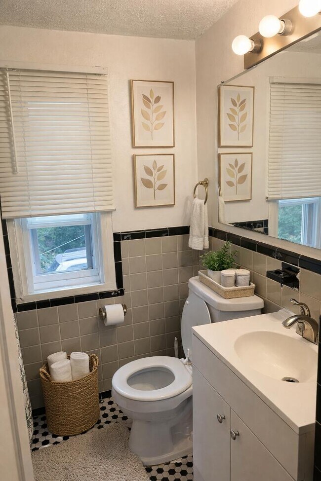 Foto del edificio - 8880 Rutherford St