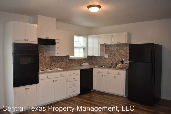 Building Photo - 3 br, 1.5 bath House - 201 North Drive