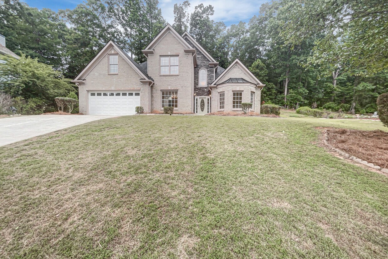 6848 Blantyre Blvd, Stone Mountain, GA 30087 House Rental in Stone