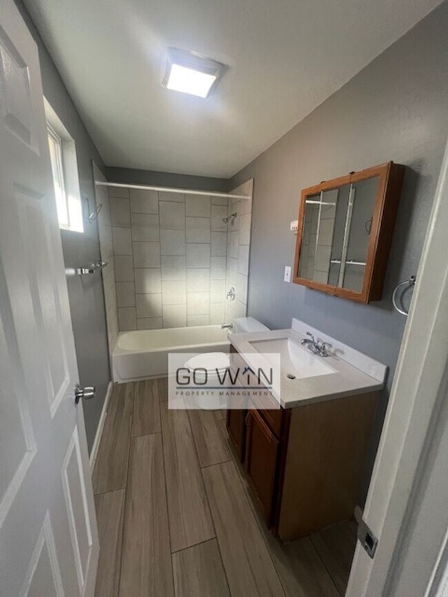 Photo - 1836 E Harvard St Apartment