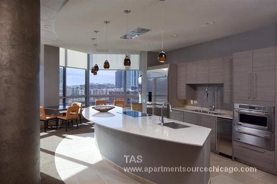 Foto principal - 306 W Hubbard St
