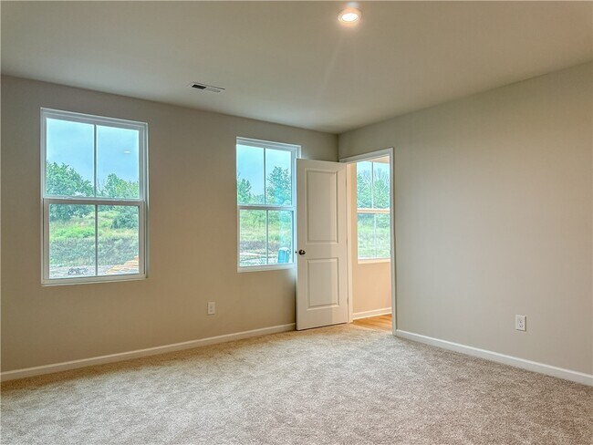 Foto del edificio - 14 Trailhead Rd