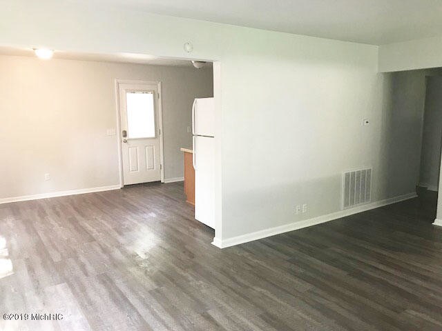 Foto del edificio - 7342 Lovers Ln