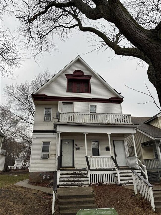 Building Photo - 2965 N Richards St