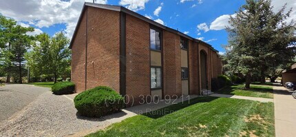 Building Photo - 636 636 Horizon Dr