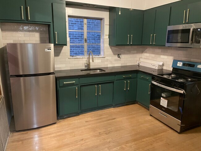 Foto del edificio - 2345 W 24th St