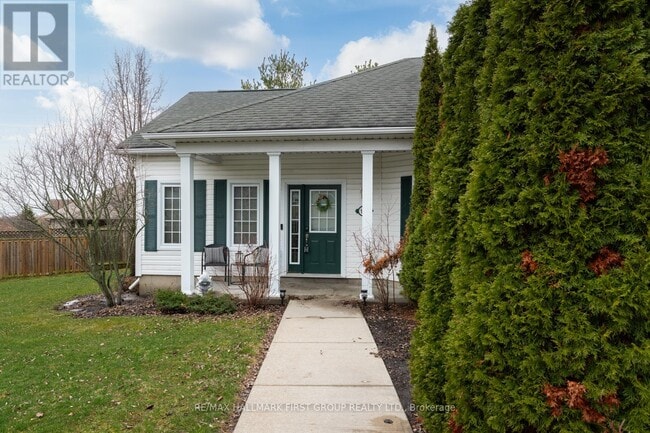Building Photo - 325 Densmore Rd