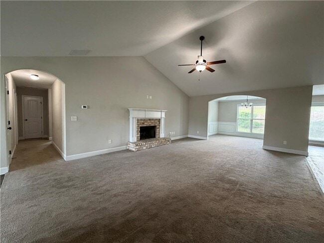 Building Photo - 624 River Mist Cir