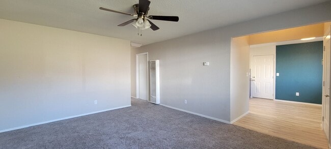 Building Photo - Newly Updated 3 Bedroom 1 Bath Home Close ...