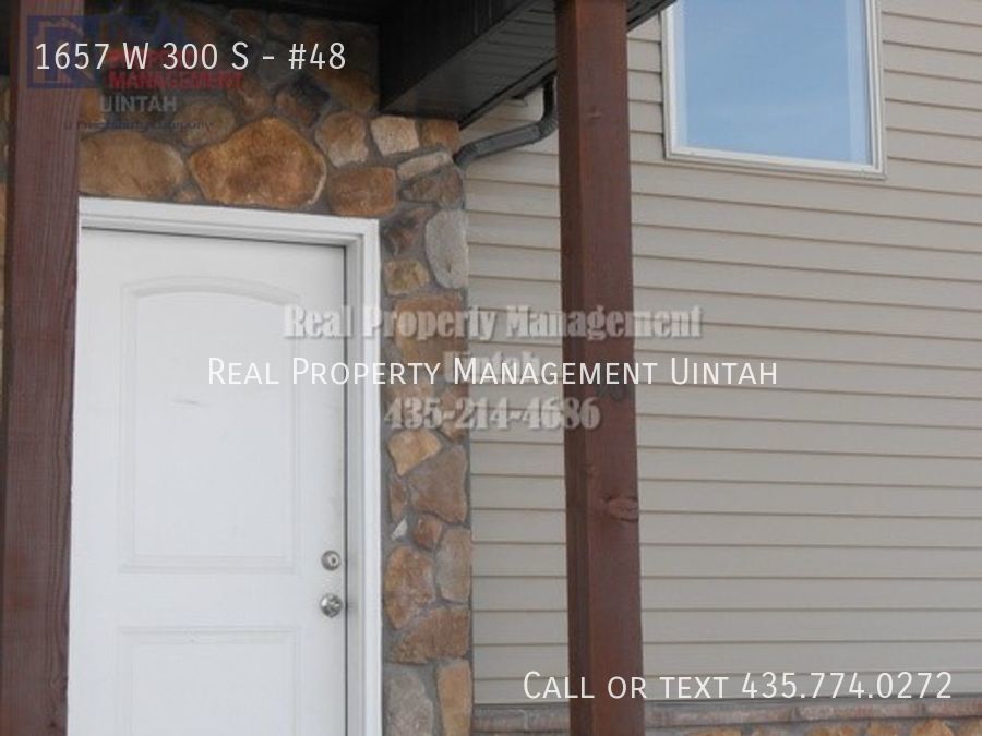 Primary Photo - 3-bedroom 1.5 bath Town home