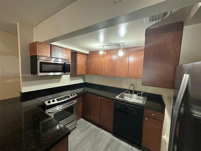 Foto del edificio - 950 NW 11th St