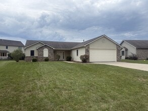 Building Photo - 2607 Sassafras Cove