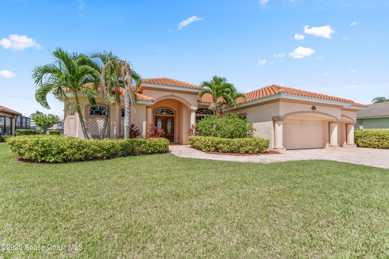 Foto principal - 3631 Thurloe Dr