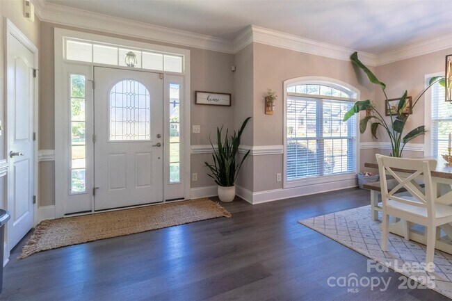 Building Photo - 20345 Harroway Dr