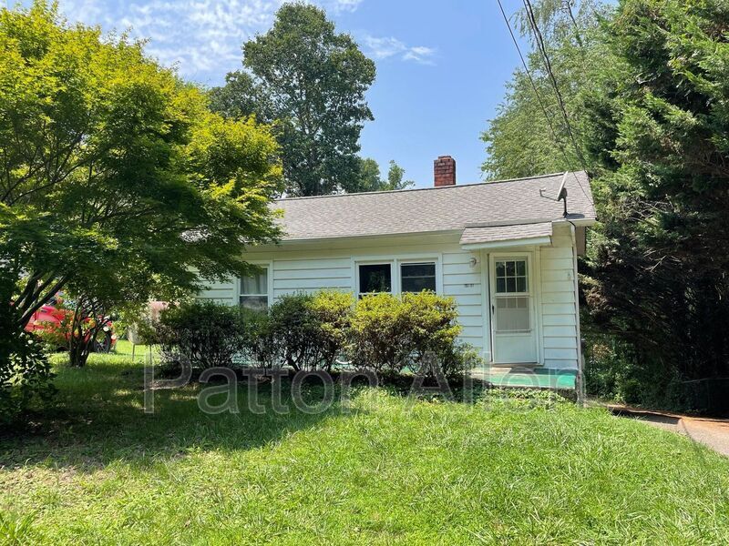 Primary Photo - 53 Riverview Dr